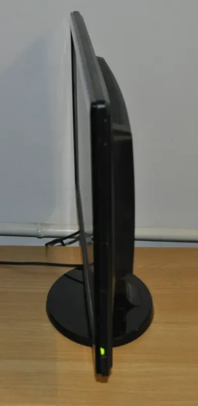 Монітор Б-клас BenQ GL2450 Black/24" (1920x1080) TN/VGA, DVI/VESA 100x100 + Кабелі (VGA або DVI на вибір) та живлення б/в - зображення 13
