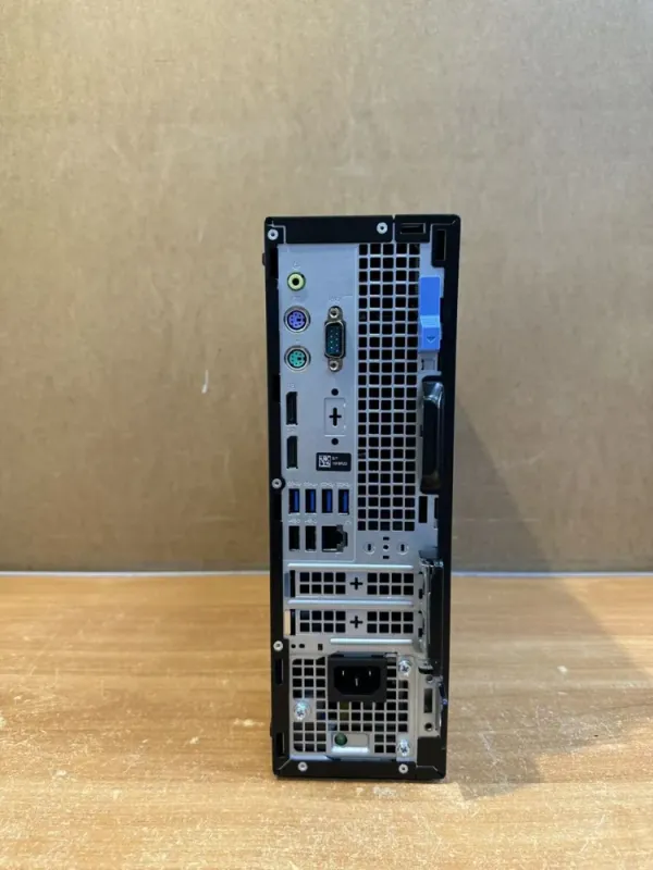 Комп'ютер Dell OptiPlex 7070 SFF / Intel Core i5-9500 (6 ядер по 3.0 - 4.4 GHz) / 8 GB DDR4 / no HDD / Intel UHD Graphics 630 / 200W / DisplayPort б/в - зображення 3