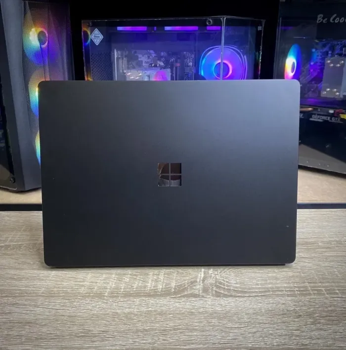 Ультрабук Б-клас Microsoft Surface Laptop 4 1951 / 13.5" (2256x1504) IPS Touch / Intel Core i5-1145G7 (4 (8) ядра по 2.6 - 4.4 GHz) / 8 GB DDR4 / 256 GB SSD / Intel Iris Xe Graphics / WebCam б/в - зображення 7