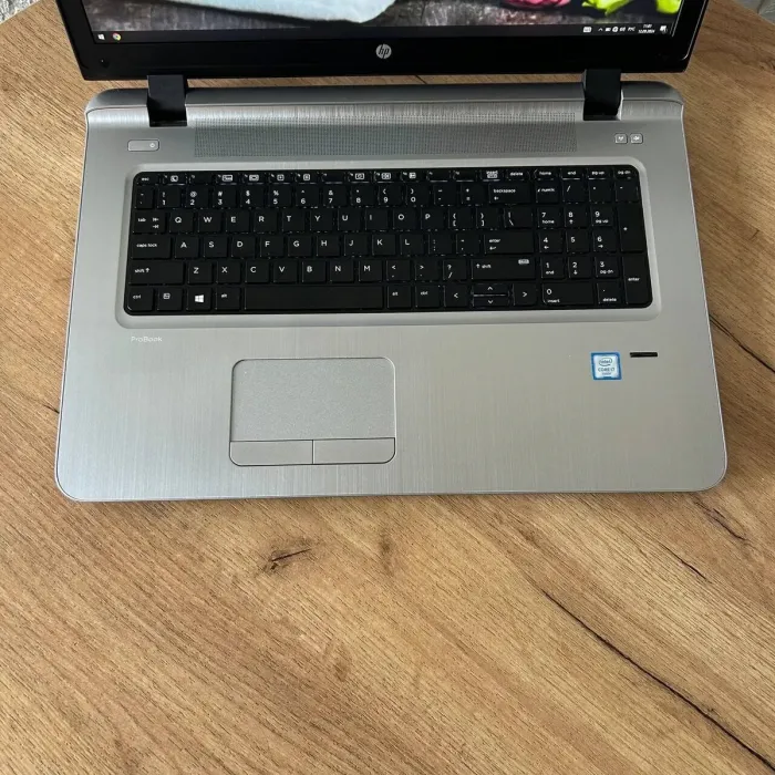 Ноутбук Б-клас HP ProBook 470 G3 / 17.3" (1920x1080) IPS / Intel Core i7-6500U (2 (4) ядра по 2.5 - 3.1 GHz) / 16 GB DDR4 / 256 GB SSD / AMD Radeon R7 M340, 2 GB DDR3, 64-bit / WebCam б/в - зображення 7