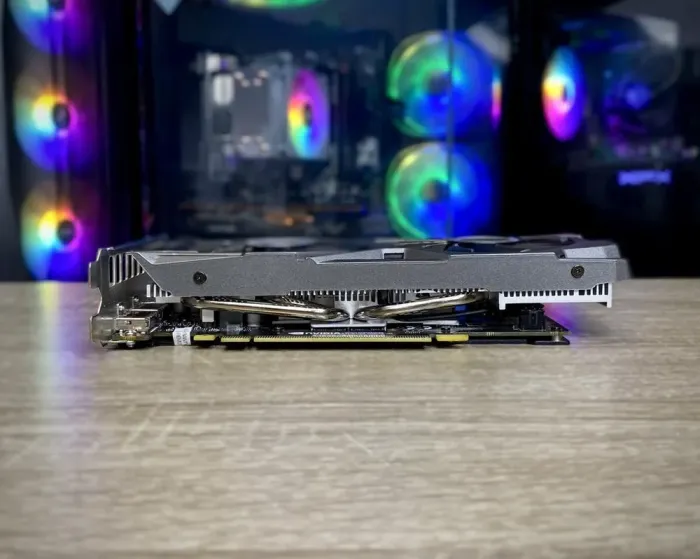 Дискретна відеокарта Inno3D GeForce RTX 2060 Twin X2, 6 GB GDDR6, 192-bit / 1x HDMI, 3x DisplayPort / (N20602-06D6-1710VA23) б/в - зображення 3