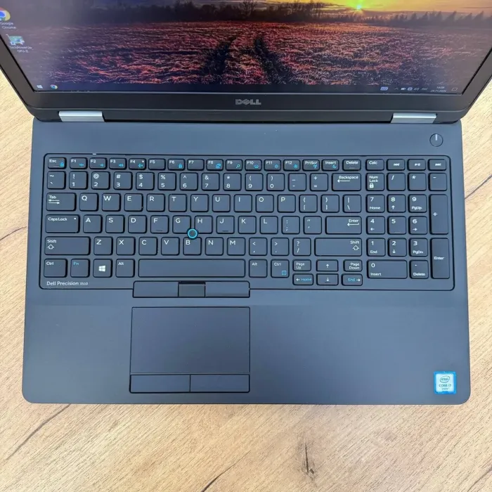 Мобільна робоча станція Б-клас Dell Precision 3510 / 15.6" (1920x1080) IPS / Intel Core i7-6820HQ (4 (8) ядра по 2.7 - 3.6 GHz) / 8 GB DDR4 / 256 GB SSD / AMD FirePro W5130M, 2 GB GDDR5, 128-bit / WebCam б/в - зображення 7