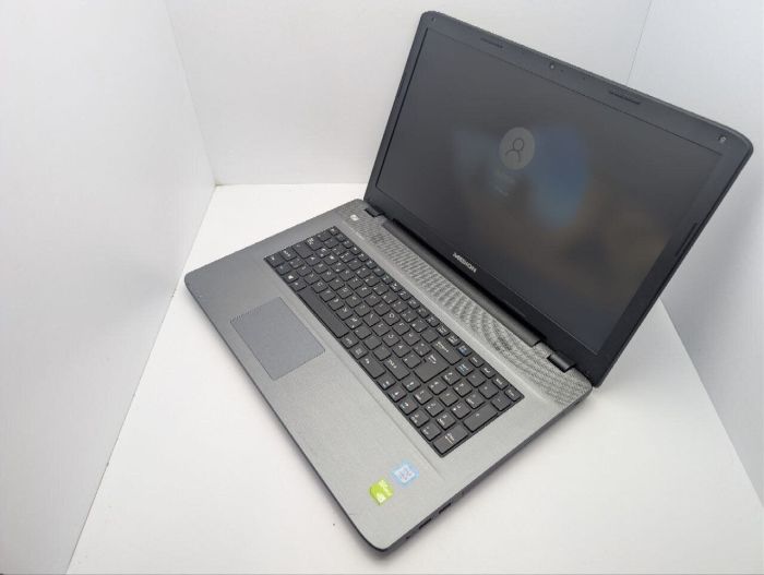 Ноутбук Medion Akoya P7641 / 17.3" (1600x900) TN / Intel Core i5-6200U (2 (4) ядра по 2.3 - 2.8 GHz) / 16 GB DDR3 / 256 GB SSD / nVidia GeForce 930M, 2 GB GDDR3, 64-bit / WebCam / DVD-ROM б/в - зображення 7