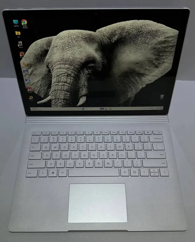 Ноутбук-трансформер Microsoft Surface Book 3 2 in 1 / 13.3" (3000x2000) QXGA Touch / Intel Core i5-1035G7 (4 (8) ядра по 1.2 - 3.7 GHz) / 8 GB DDR4 / 256 GB SSD / Intel Iris Plus Graphics / WebCam / Win 11 Pro б/в - зображення 2
