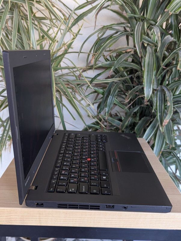 Ноутбук Б-клас Lenovo ThinkPad L450 / 14" (1366x768) TN / Intel Core i3-5005U (2 (4) ядра по 2.0 GHz) / 8 GB DDR3 / 128 GB SSD / Intel HD Graphics 5500 / WebCam б/в - зображення 6