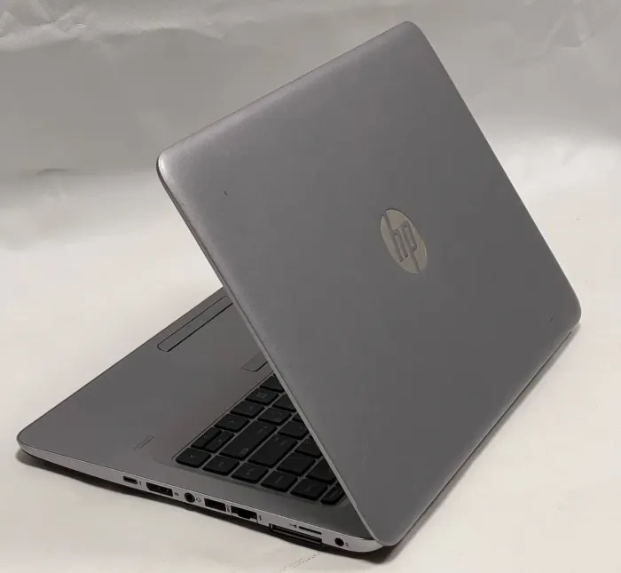Ноутбук Б-клас HP EliteBook mt43 / 14" (1920x1080) TN / AMD Pro A8-9600B (4 ядра по 2.4 - 3.3 GHz) / 8 GB DDR4 / 128 GB SSD / AMD Radeon R5 Graphics / WebCam / VGA б/в - зображення 7
