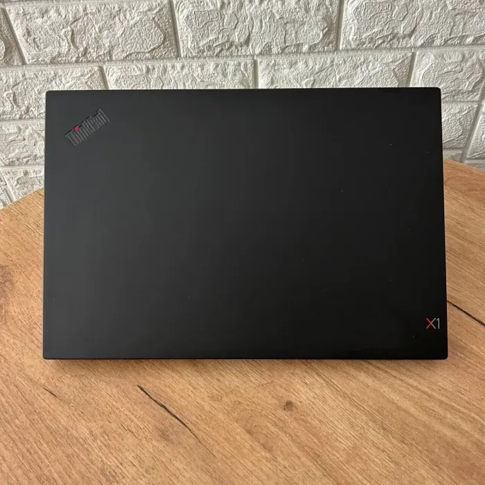 Ігровий ультрабук Б-клас Lenovo ThinkPad X1 Extreme Gen2 / 15.6" (1920x1080) IPS / Intel Core i7-8850H (6 (12) ядер по 2.6 - 4.3 GHz) / 16 GB DDR4 / 512 GB SSD / nVidia GeForce GTX 1050 Ti Max-Q, 4 GB GDDR5, 128-bit / WebCam б/в - зображення 3