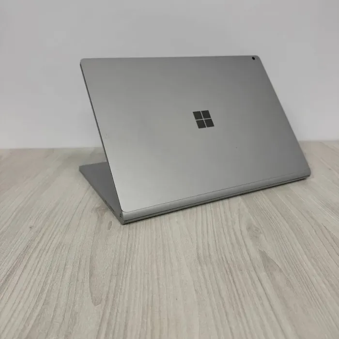 Ігровий ультрабук-трансформер Б-клас Microsoft Surface Book 3 / 15.0" (3240x2160) IPS Touch / Intel Core i7-1065G7 (4 (8) ядра по 1.3 - 3.9 GHz) / 32 GB DDR4 / 1000 GB SSD NVMe / nVidia GeForce GTX 1660 Ti Max-Q, 6 GB GDDR6, 192-bit / WebCam б/в - зображення 6