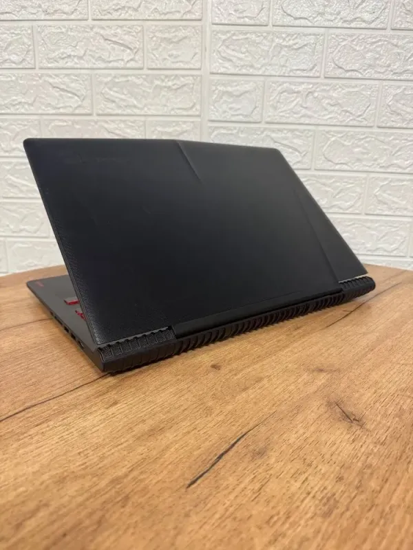 Ігровий ноутбук Б-клас Lenovo Legion Y520-15IKBN / 15.6" (1920x1080) IPS / Intel Core i5-7300HQ (4 ядра по 2.5 - 3.5 GHz) / 8 GB DDR4 / 500 GB SSD / nVidia GeForce GTX 1050, 4 GB GDDR5, 128-bit / WebCam б/в - зображення 5