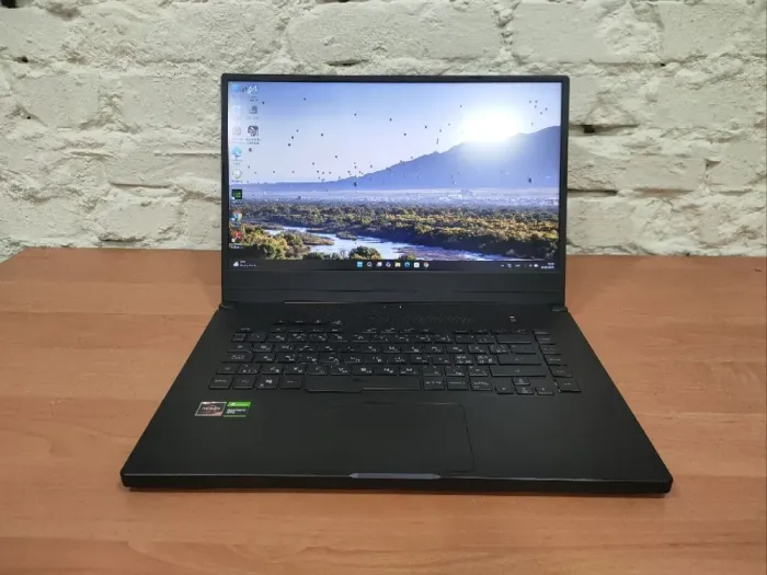 Ігровий ноутбук Asus ROG Zephyrus GA502DU-AL025T / 15.6" (1920x1080) IPS / AMD Ryzen 7 3750H (4 (8) ядра по 2.3 - 4.0 GHz) / 16 GB DDR4 / 480 GB SSD / nVidia GeForce GTX 1660 Ti Max-Q, 6 GB GDDR6, 192-bit / HDMI б/в - зображення 2