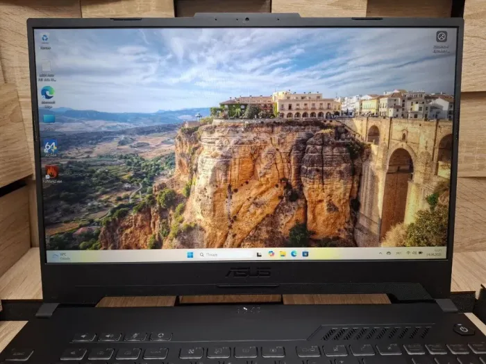 Ігровий ноутбук Asus TUF Gaming A15 FA507XU / 15.6" (1920x1080) IPS / AMD Ryzen 9 7940HS (8 (16) ядер по 4.0 - 5.2 GHz) / 16 GB DDR5 / 512 GB SSD M.2 / nVidia GeForce RTX 4050, 6 GB GDDR6, 96-bit / WebCam б/в - зображення 3