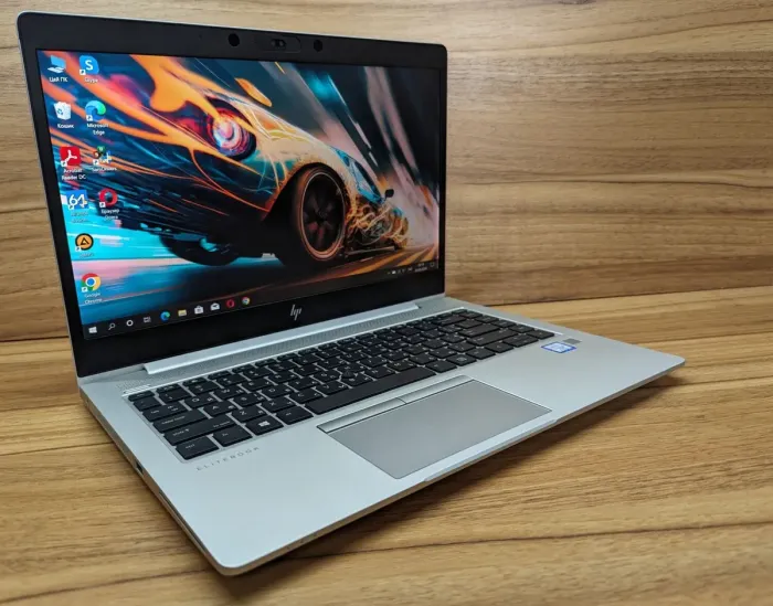 Ультрабук HP EliteBook 840 G5 / 14" (1920x1080) IPS / Intel Core i5-8350U (4 (8) ядра по 1.7 - 3.6 GHz) / 16 GB DDR4 / 512 GB SSD / Intel UHD Graphics 620 / WebCam / Fingerprint / Windows 10 б/в - зображення 4