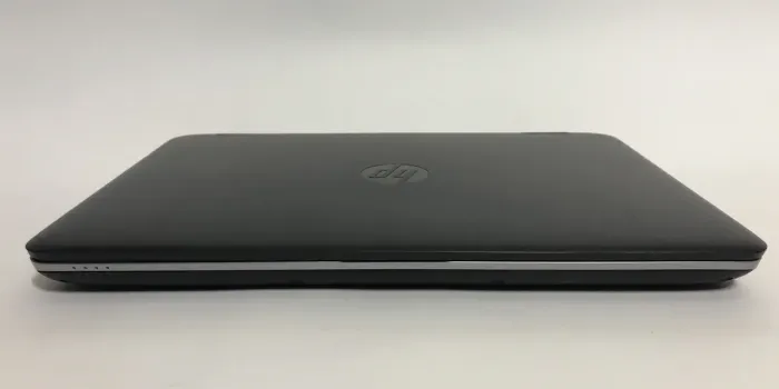 Ультрабук HP ProBook 640 G3 / 14" (1920x1080) IPS / Intel Core i5-7200U (2 (4) ядра по 2.5 - 3.1 GHz) / 8 GB DDR4 / 256 GB SSD / Intel HD Graphics 620 / WebCam / Win 10 Pro б/в - зображення 3