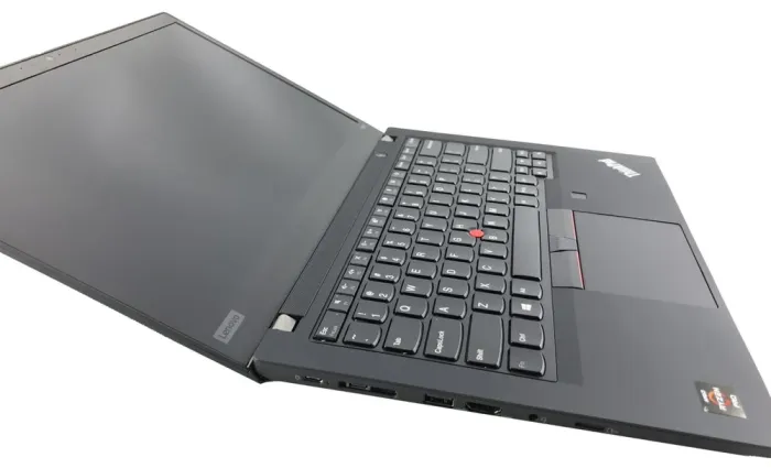 Ноутбук Lenovo ThinkPad T495s / 14" (1920x1080) IPS / AMD Ryzen 5 PRO 3500U (4 (8) ядра по 2.1 - 3.7 GHz) / 16 GB DDR4 / 240 GB SSD / AMD Radeon RX Vega 8 Graphics / WebCam б/в - зображення 3
