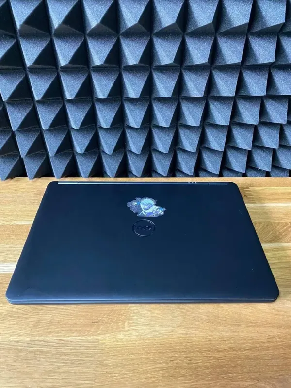 Ультрабук Dell Latitude E7450 / 14" (1366x768) TN / Intel Core i5-5300U (2 (4) ядра по 2.3 - 2.9 GHz) / 8 GB DDR3 / 128 GB SSD / Intel HD Graphics 5500 / WebCam б/в - зображення 7