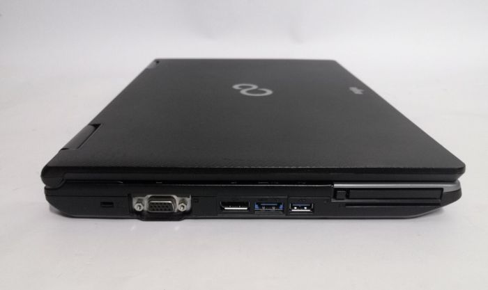 Ноутбук Fujitsu Lifebook E752 / 15.6" TN / Core i5-3230M (2(4) ядра по 2.6-3.2GHz) / 4GB DDR3 / 500GB HDD / HD Graphics 3000 / WebCam б/в - зображення 9