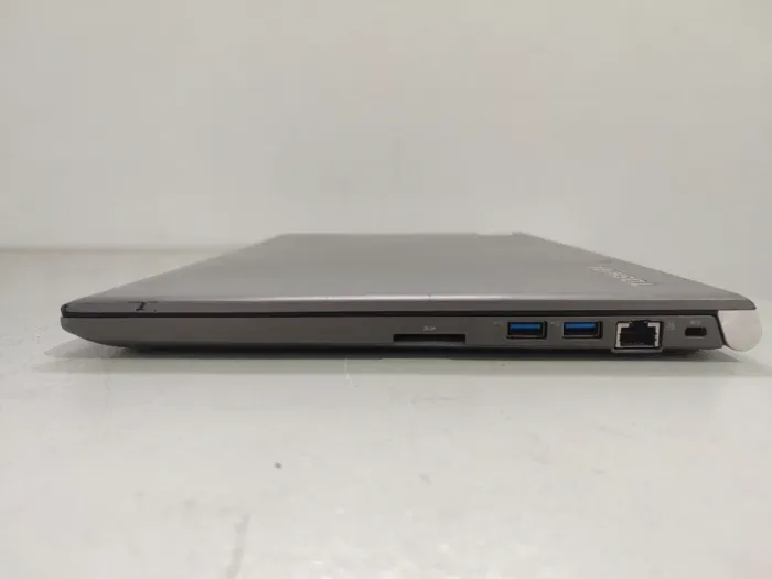 Ноутбук Б-клас Toshiba Tecra Z50-A-17K / 15.6" (1920x1080) TN / Intel Core i5-4300U (2 (4) ядра по 1.9 - 2.9 GHz) / 8 GB DDR3 / 256 GB SSD / Intel HD Graphics 4400 / WebCam б/в - зображення 5