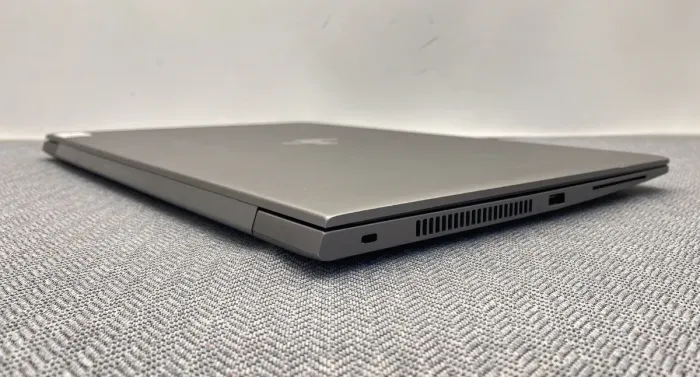 Мобільна робоча станція HP ZBook 15 G6 / 15.6'' (1920x1080) IPS / Intel Core i5-8265U (4 (8) ядра по 1.6 - 3.9 GHz) / 16 GB DDR4 / 512 GB SSD M.2 / AMD Radeon Pro WX 3200, 4 GB GDDR5, 128-bit / WebCam б/в - зображення 4