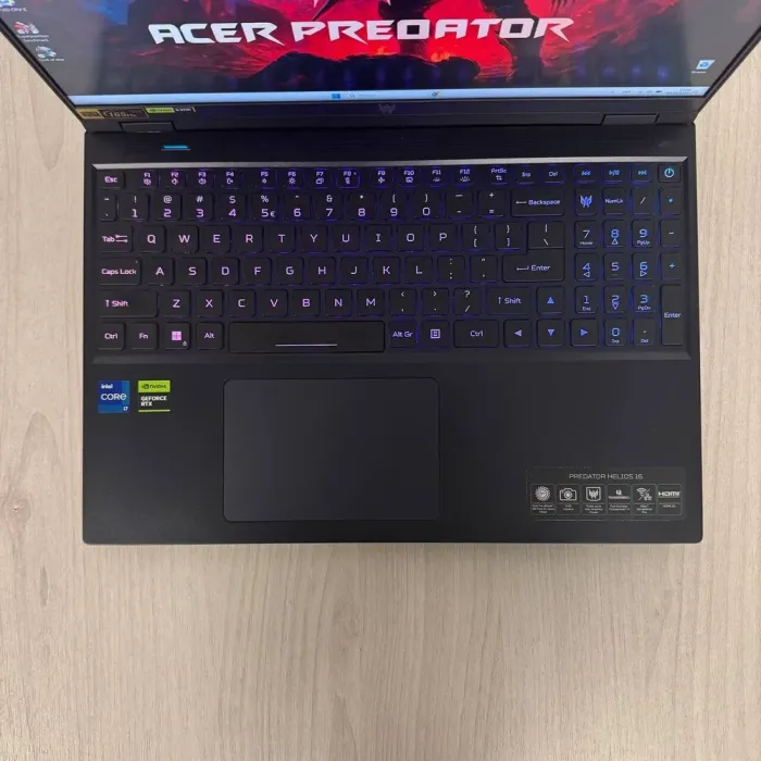 Ігровий ноутбук Acer Predator Helios 16 PH16-71 / 16" (2560x1600) IPS / Intel Core i7-13700HX (16 (24) ядер по 3.7 - 5.0 GHz) / 16 GB DDR5 / 1000 GB SSD / nVidia GeForce RTX 4060, 8 GB GDDR6, 128-bit / WebCam б/в - зображення 7