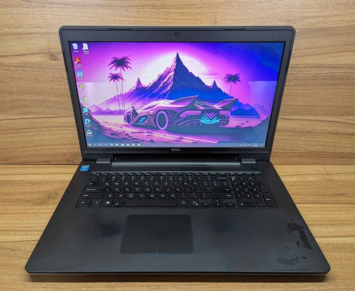 Ноутбук Б-клас Dell Inspiron 5748 / 17.3" (1600x900) TN / Intel Core i5-4210U (2 (4) ядра по 1.7 - 2.7 GHz) / 8 GB DDR3 / 240 GB SSD / Intel HD Graphics 4400 / WebCam / Windows 10 б/в - зображення 2