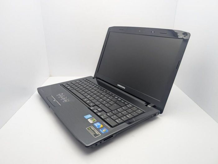 Ноутбук Medion Akoya P6622 / 15.6" (1366x768) TN / Intel Core i3-350M (2 (4) ядра по 2.26 GHz) / 6 GB DDR3 / 320 GB HDD / nVidia GeForce GT 310M, 512 MB GDDR3, 64-bit / WebCam б/в - зображення 7