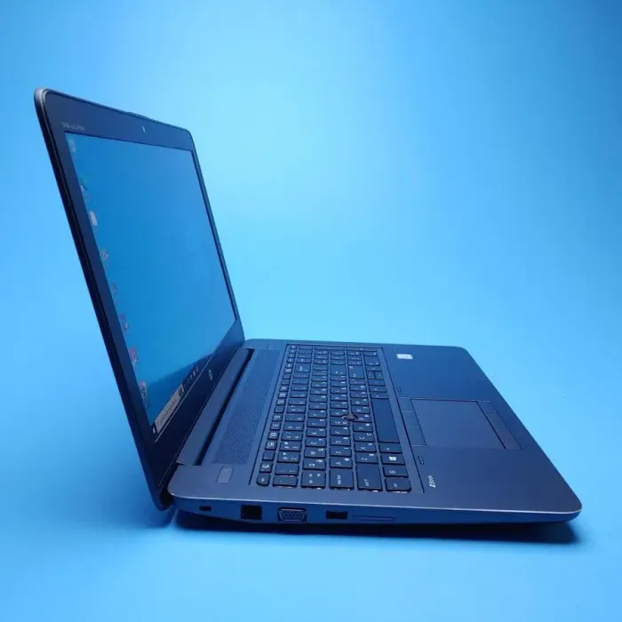 Мобільна робоча станція HP ZBook 15 G3 / 15.6" (1920x1080) IPS / Intel Core i7-6700HQ (4 (8) ядра по 2.6 - 3.5 GHz) / 16 GB DDR4 / 256 GB SSD / nVidia Quadro M1000M, 2 GB GDDR5, 128-bit / WebCam / Win 10 Pro б/в - зображення 4