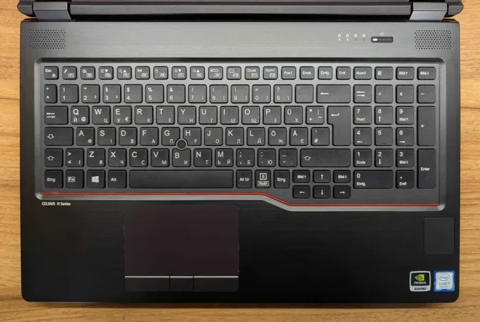 Мобільна робоча станція Б-клас Fujitsu Celsius H780 / 15.6" (1920x1080) IPS / Intel Core i7-8750H (6 (12) ядер по 2.2 - 4.1 GHz) / 32 GB DDR4 / 512 GB SSD / nVidia Quadro P600, 4 GB GDDR5, 128-bit / HDMI / 4G / Windows 10 б/в - зображення 4