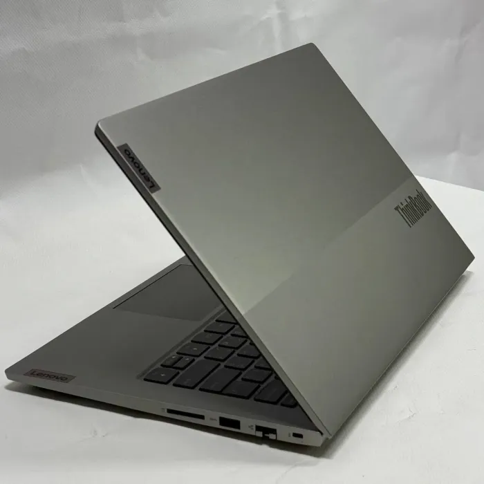Ноутбук Б-клас Lenovo ThinkBook 14 G3 ACL / 14" (1920x1080) IPS / AMD Ryzen 5 5500U (6 (12) ядра по 2.1 - 4.0 GHz) / 16 GB DDR4 / 512 GB SSD M.2 / AMD Radeon Graphics / WebCam б/в - зображення 7
