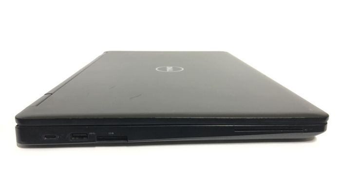 Мобільна робоча станція Б-клас Dell Precision 3520 / 15.6" (1920x1080) IPS / Intel Core i7-6820HQ (4 (8) ядра по 2.7 - 3.6 GHz) / 16 GB DDR4 / 256 GB SSD / nVidia Quadro M620, 2 GB GDDR5, 128-bit / WebCam / Win 10 Pro б/в - зображення 4