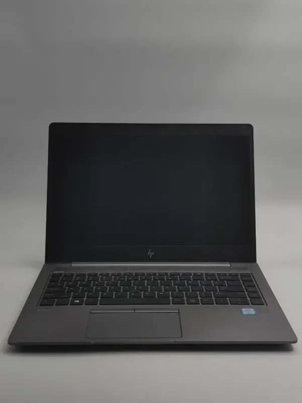 Ультрабук Б-клас HP ZBook 14u G6 / 14" (1920x1080) IPS / Intel Core i5-8365U (4 (8) ядра по 1.6 - 4.1 GHz) / 16 GB DDR4 / 256 GB SSD M.2 / Intel UHD Graphics 620 / WebCam б/в - зображення 2