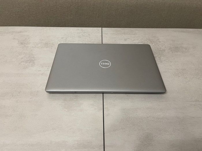 Ультрабук Dell Latitude 5550 / 15.6" (1920x1080) IPS / Intel Core Ultra 5 135H (14 (18) ядер по 1.7 - 4.6 GHz) / 16 GB DDR5 / 256 GB SSD M.2 / Intel Arc Graphics / WebCam б/в - зображення 7