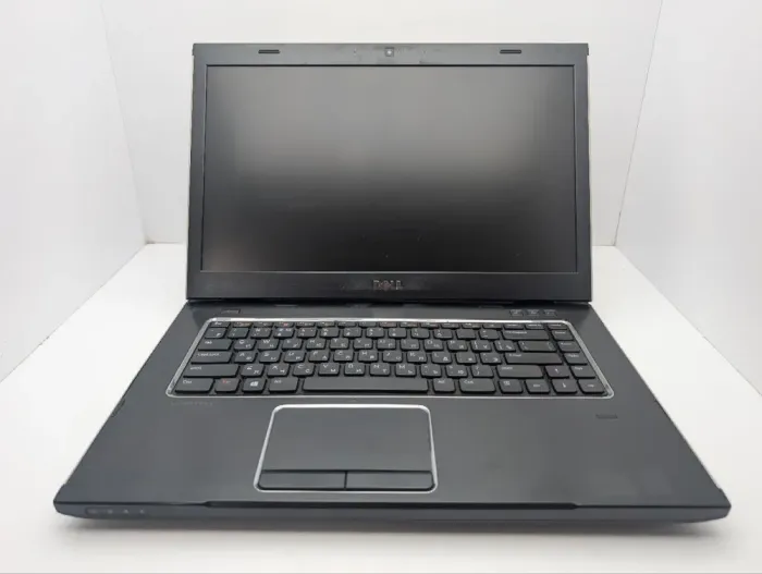 Ноутбук Dell Vostro 3550 / 15.6" (1366x768) TN / Intel Core i5-2410M (2 (4) ядра по 2.3 - 2.9 GHz) / 8 GB DDR3 / 240 GB SSD / Intel HD Graphics 3000 / WebCam / DVD-ROM / АКБ не тримає б/в - зображення 3