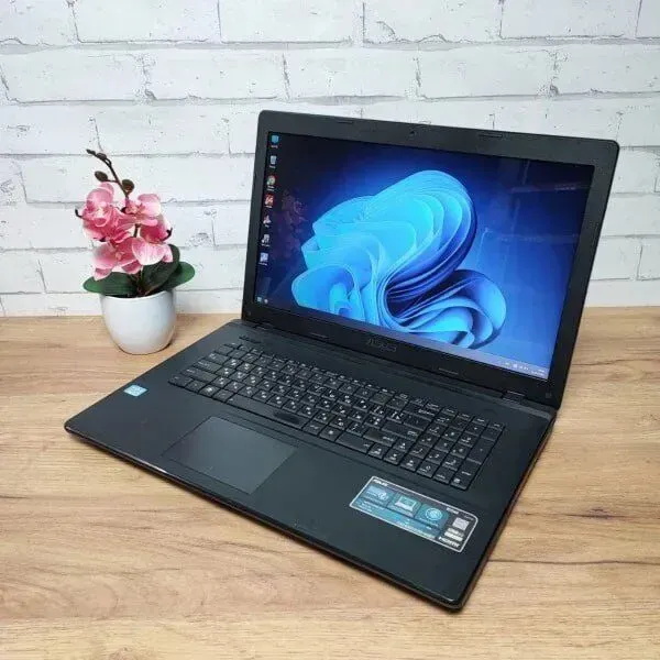 Ноутбук Asus R704A / 17.3" (1600x900) TN / Intel Core i5-3230M (2 (4) ядра по 2.6 - 3.2 GHz) / 8 GB DDR3 / 128 GB SSD / Intel HD Graphics 4000 / WebCam б/в - зображення 6