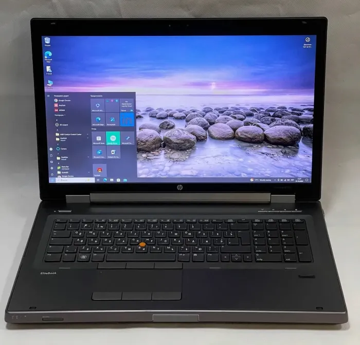 Мобільна робоча станція Б-клас HP EliteBook 8760w / 17.3" (1920x1080) TN / Intel Core i7-2620M (2 (4) ядра по 2.7 - 3.4 GHz) / 8 GB DDR3 / 120 GB SSD + 500 GB HDD / AMD FirePro M5950, 1 GB GDDR5, 128-bit / WebCam / DVD-ROM б/в - зображення 3