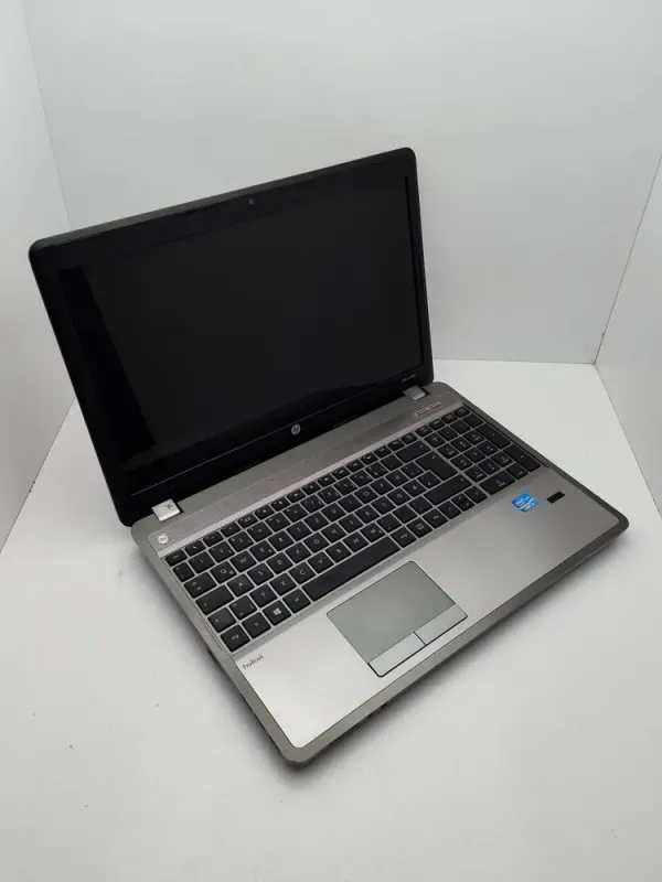 Ноутбук HP ProBook 4540s / 15.6" (1366x768) TN / Intel Core i3-3110M (2 (4) ядра по 2.4 GHz) / 6 GB DDR3 / 500 GB HDD / Intel HD Graphics 4000 / WebCam б/в - зображення 3