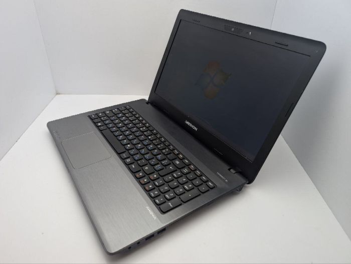 Ноутбук Medion Akoya E6232 / 15.6" (1366x768) TN / Intel Core i3-3110M (2 (4) ядра по 2.4 GHz) / 8 GB DDR3 / 750 GB HDD / Intel HD Graphics 4000 / WebCam / DVD-ROM б/в - зображення 6