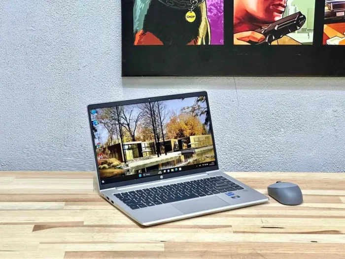 Ультрабук HP ProBook 440 G9 / 14" (1920x1080) IPS / Intel Core i5-1235U (10 (12) ядер по 3.3 - 4.4 GHz) / 16 GB DDR4 / 512 GB SSD / Intel Iris Xe Graphics / WebCam / Win 11 Pro б/в - зображення 3