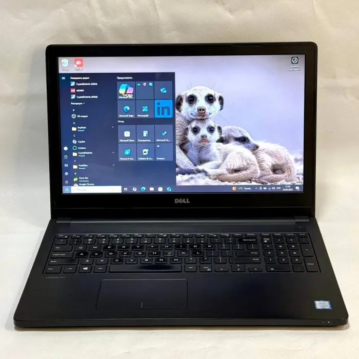 Ноутбук Б-клас Dell Latitude 3570 / 15.6" (1366x768) TN / Intel Core i3-6100U (2 (4) ядра по 2.3 GHz) / 8 GB DDR3 / 500 GB HDD / Intel HD Graphics 520 / WebCam / Windows 10 Pro б/в - зображення 2