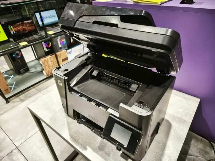 БФП HP LaserJet Pro MFP M225dw / Лазерний монохромний друк / 600x600 dpi / A4 / 25 стор. хв / USB 2.0, Ethernet, Wi-Fi / Duplex б/в - зображення 6