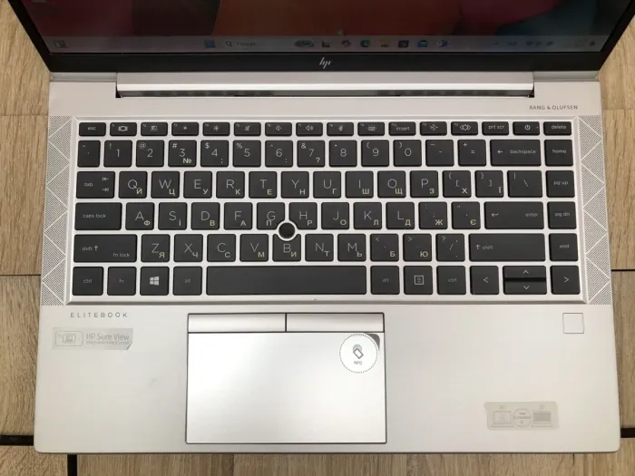 Ультрабук Б-клас HP EliteBook 845 G7 / 14" (1920х1080) IPS / AMD Ryzen 5 Pro 4650U (6 (12) ядер по 2.1 - 4.0 GHz) / 8 GB DDR4 / 256 GB SSD M.2 / AMD Radeon RX Vega 6 Graphics / WebCam / HDMI / Fingerprint б/в - зображення 4