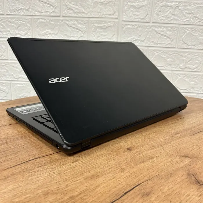 Ноутбук Acer Aspire F15 F5-573G / 15.6" (1920x1080) TN / Intel Core i5-7200U (2 (4) ядра по 2.5 - 3.1 GHz) / 16 GB DDR4 / 256 GB SSD / nVidia GeForce 940MX, 2 GB DDR3, 64-bit / WebCam б/в - зображення 5