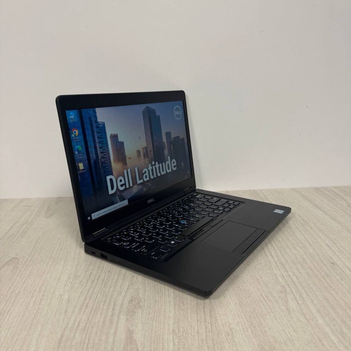 Ноутбук Dell Latitude 5480 / 14" (1920x1080) IPS / Intel Core i5-7200U (2 (4) ядра по 2.5 - 3.1 GHz) / 8 GB DDR4 / 256 GB SSD M.2 / Intel HD Graphics 620 / NoWebCam б/в - зображення 5