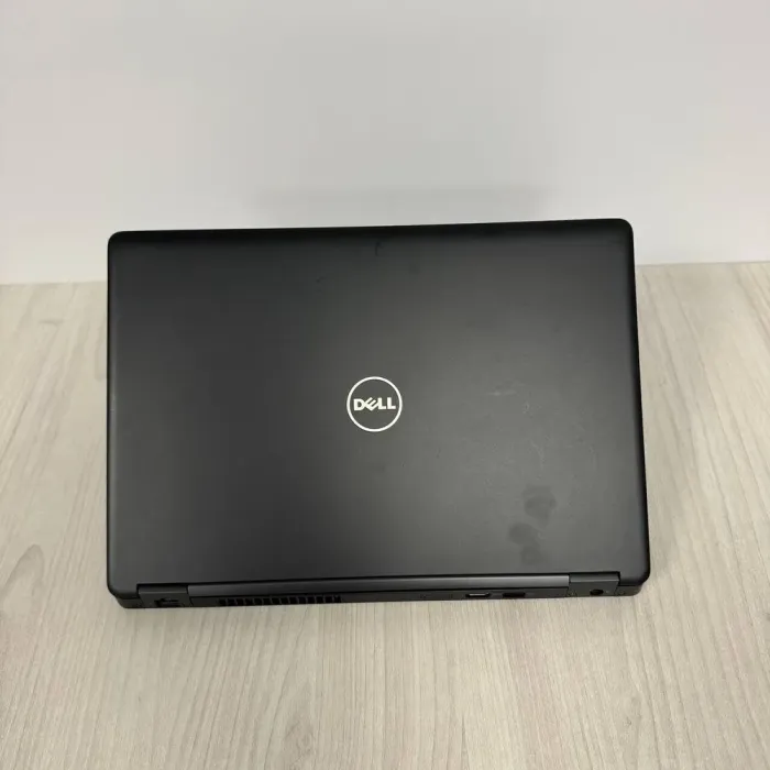 Ультрабук Б-клас Dell Latitude 5480 / 14" (1920x1080) IPS / Intel Core i5-7440HQ (4 ядра по 2.8 - 3.8 GHz) / 8 GB DDR4 / 128 GB SSD M.2 / Intel HD Graphics 630 / WebCam б/в - зображення 3