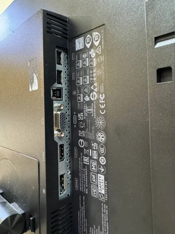 Монітор Lenovo ThinkVision T24i-2L / 24" (1920x1080) IPS / VGA, DisplayPort, HDMI, USB 3.0 / VESA 100x100 б/в - зображення 3