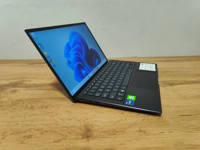 Ультрабук ASUS ZenBook 14 UX435E / 14" (1920x1080) IPS / Intel Core i7-1165G7 (4 (8) ядра по 2.8 - 4.7 GHz) / 16 GB DDR4 / 512 GB SSD / nVidia GeForce MX 450, 2 GB GDDR6, 64-bit / WebCam / Windows 11 Pro б/в - зображення 7