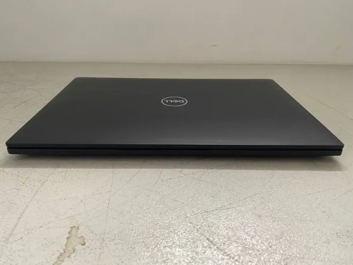 Ноутбук Dell Latitude 7490 / 14" (1366x768) TN / Intel Core i5-8350U (4 (8) ядра по 1.7 - 3.6 GHz) / 8 GB DDR4 / 256 GB SSD / Intel UHD Graphics 620 / WebCam б/в - зображення 6