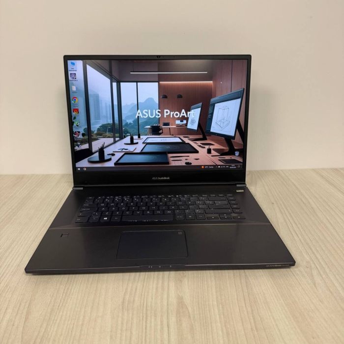 Мобільна робоча станція Б-клас Asus ProArt StudioBook Pro 17 W700G / 17.3" (1920x1200) IPS / Intel Core i7-9750H (6 (12) ядер по 2.6 - 4.5 GHz) / 16 GB DDR4 / 512 GB SSD NVMe / nVidia Quadro RTX 3000 Max-Q, 6 GB DDR6, 192-bit / WebCam б/в - зображення 2