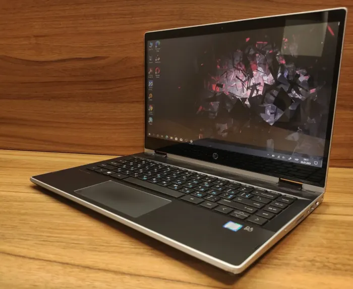 Ноутбук-трансформер HP Pavilion X360m 14m-cd / 14" (1366x768) TN Touch / Intel Core i3-8130U (2 (4) ядра по 2.2 - 3.4 GHz) / 8 GB DDR4 / 240 GB SSD / Intel UHD Graphics 620 / WebCam  б/в - зображення 3