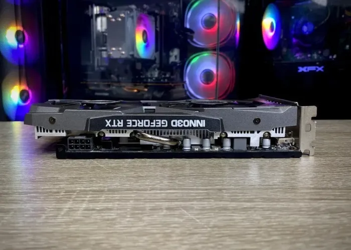 Дискретна відеокарта Inno3D GeForce RTX 2060 Twin X2, 6 GB GDDR6, 192-bit / 1x HDMI, 3x DisplayPort / (N20602-06D6-1710VA23) б/в - зображення 4