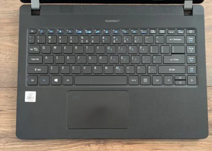 Ноутбук Acer TravelMate P2 TMP214-52 / 14" (1920x1080) IPS / Intel Core i7-10510U (4 (8) ядра по 1.8 - 4.9 GHz) / 8 GB DDR4 / 512 GB SSD / Intel UHD Graphics for 10th / WebCam / Win 11 б/в - зображення 3